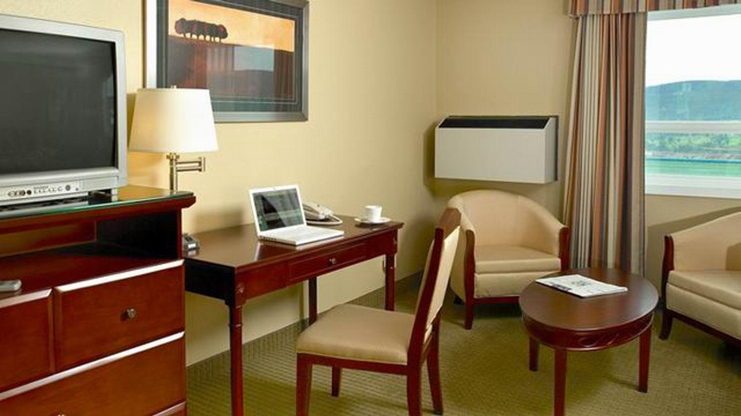 וויליאמס לייק Coast Fraser Inn מראה חיצוני תמונה